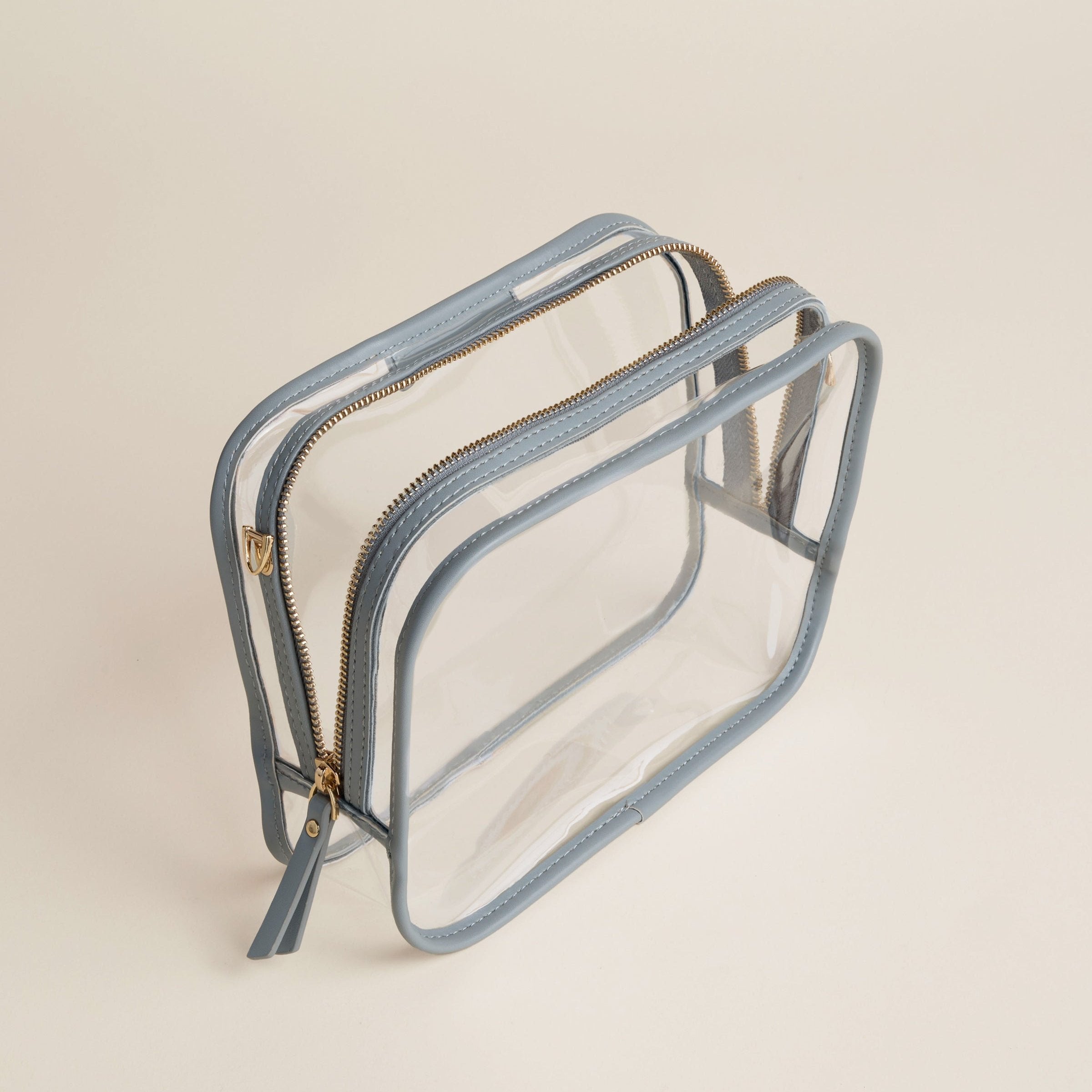 tsa friendly and stadium approve clear case travel essential